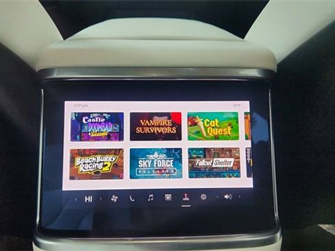 Used 2022 Tesla Model X Base image 51