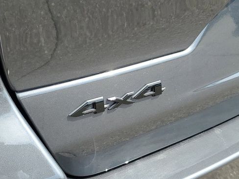 Used 2023 Jeep Grand Cherokee Altitude AWD/4WD image 40