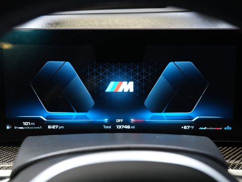 Used 2025 BMW X7 M60i AWD/4WD image 45