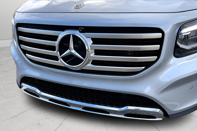 Certified 2026 Mercedes-Benz GLB 250 4MATIC image 36