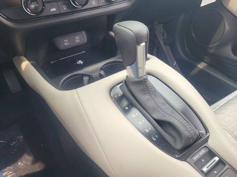 New 2026 Honda HR-V LX image 25