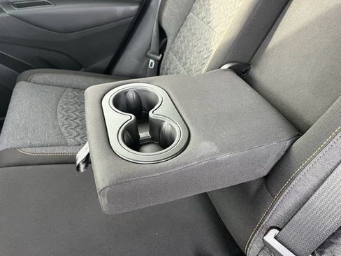 Used 2023 Chevrolet Equinox LT image 35