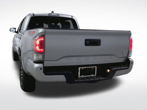 Certified 2023 Toyota Tacoma TRD Sport w/ Technology Package image 10