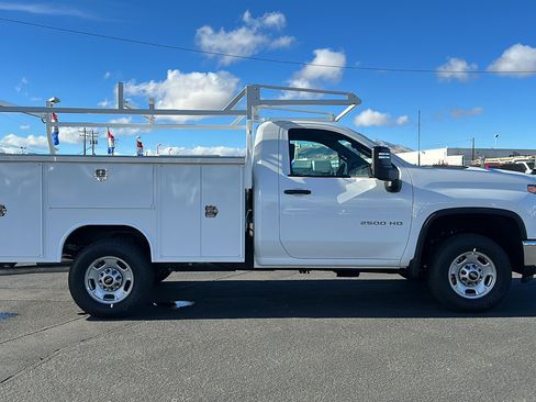 New 2025 Chevrolet Silverado 2500 W/T w/ WT Convenience Package image 4