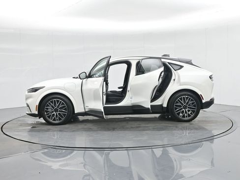 New 2025 Ford Mustang Mach-E Premium image 25