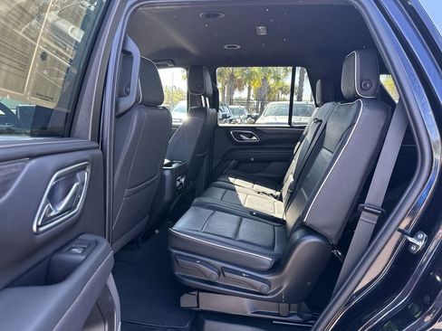 Used 2024 GMC Yukon SLT RWD image 26