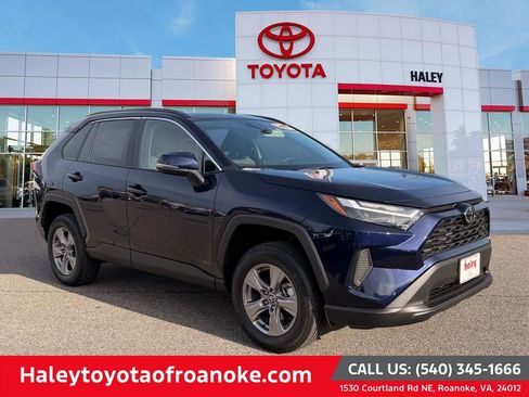 New 2025 Toyota RAV4 XLE w/ Convenience Package image 1
