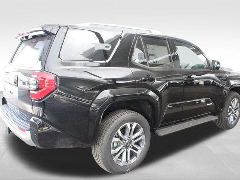 New 2026 Toyota 4Runner Limited AWD/4WD image 16