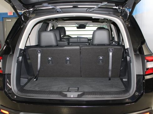 Used 2023 Honda Pilot Touring image 49