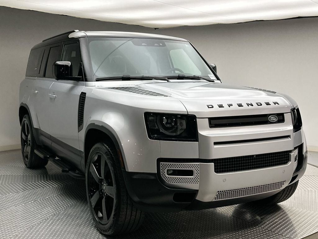 Used 2024 Land Rover Defender 130 S AWD/4WD image 15