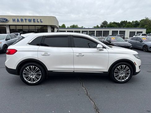 Used 2016 Lincoln MKX Reserve FWD image 22