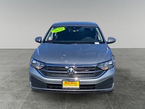 Used 2024 Volkswagen Jetta S image 8