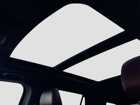 Used 2024 Ford Expedition Limited image 23