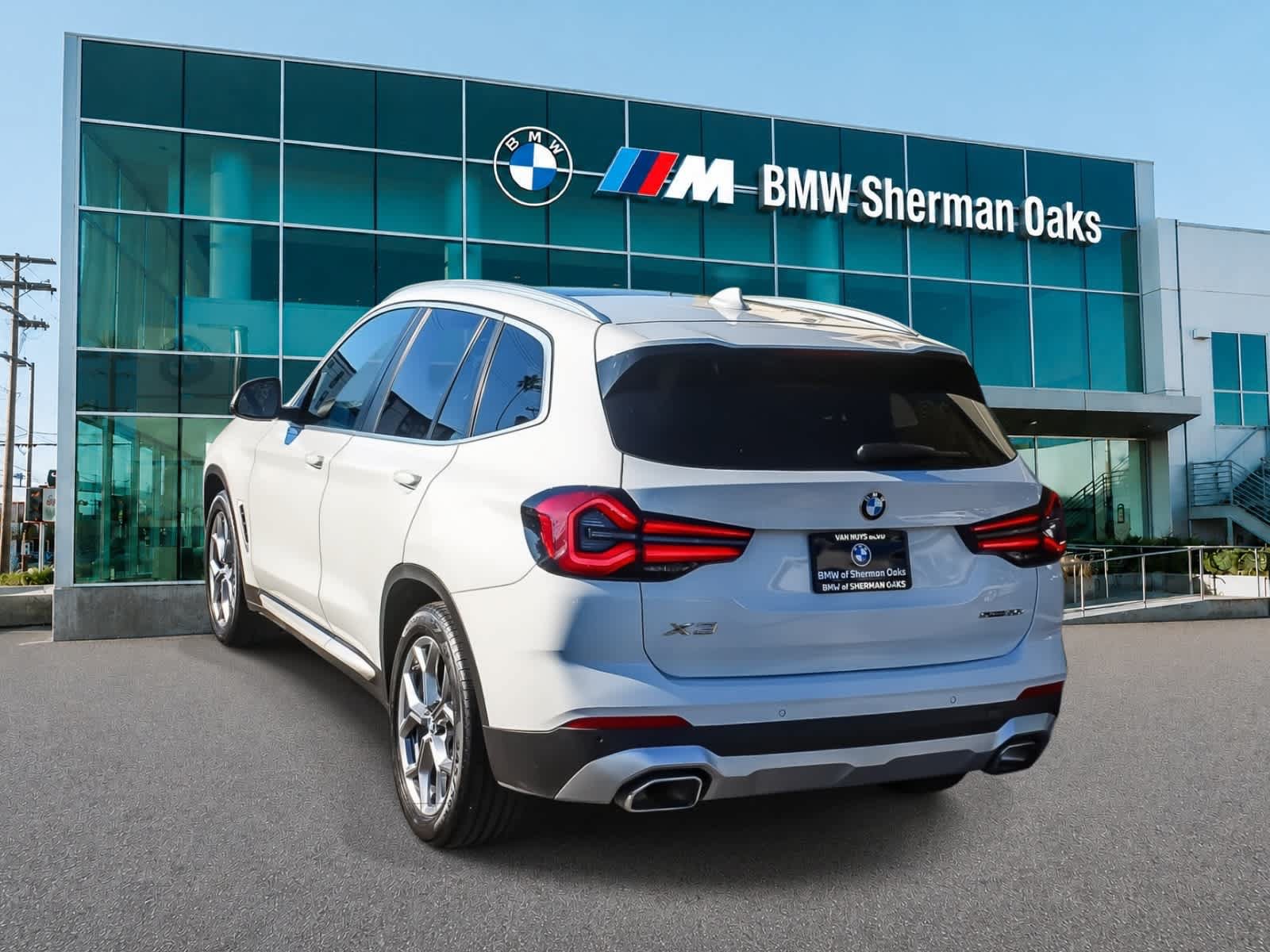 Used 2024 BMW X3 sDrive30i w/ Convenience Package RWD image 6