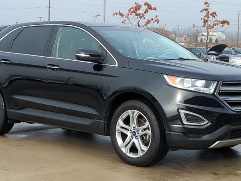 Used 2018 Ford Edge Titanium image 9