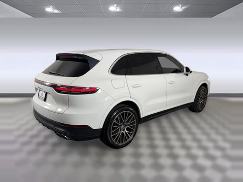 Used 2019 Porsche Cayenne S AWD/4WD image 9