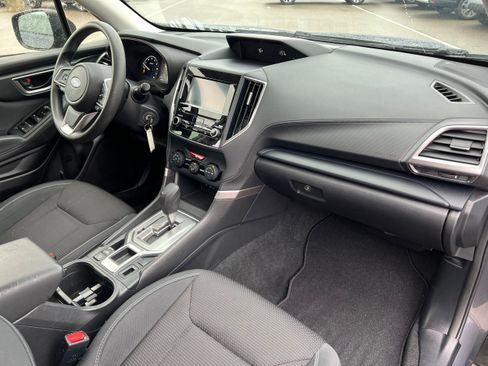 Used 2020 Subaru Forester w/ Alloy Wheel Package image 10