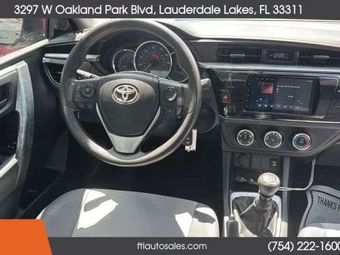 Used 2016 Toyota Corolla L FWD image 29