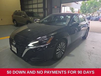 Used 2025 Nissan Altima 2.5 SV