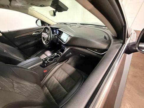 Used 2023 Buick Envision Avenir AWD/4WD image 59