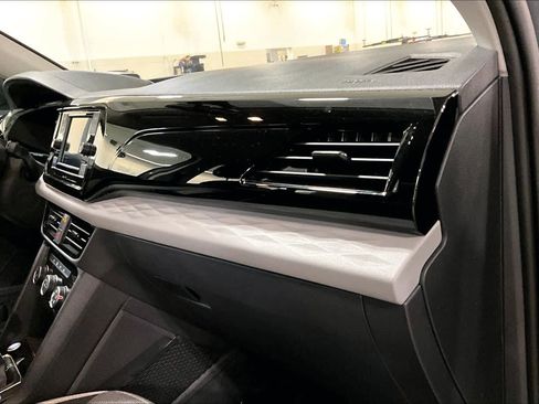 Used 2023 Volkswagen Taos S image 18