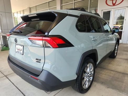 Used 2023 Toyota RAV4 XLE Premium AWD/4WD image 11