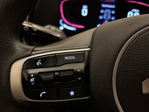 Certified 2023 Kia Sportage LX AWD/4WD image 16