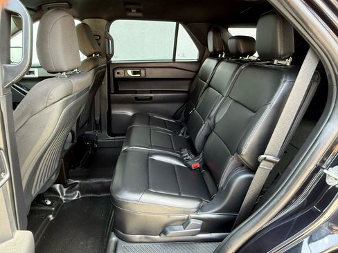 Used 2020 Ford Explorer 4WD Police Interceptor w/ Ultimate Wiring Package image 4