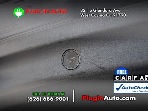 Used 2023 Tesla Model Y Performance AWD/4WD image 13