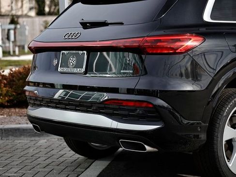 New 2025 Audi Q5 2.0T Premium Plus image 9