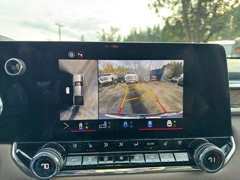 Used 2026 GMC Canyon Denali image 25