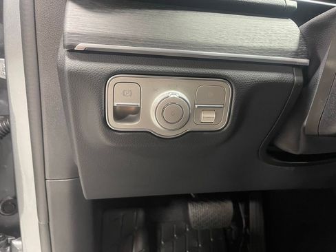 Certified 2026 Mercedes-Benz GLE 450 4MATIC image 19