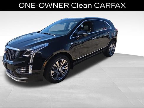 Used 2025 Cadillac XT5 Premium Luxury w/ LPO, Floor Liner Package AWD/4WD image 7