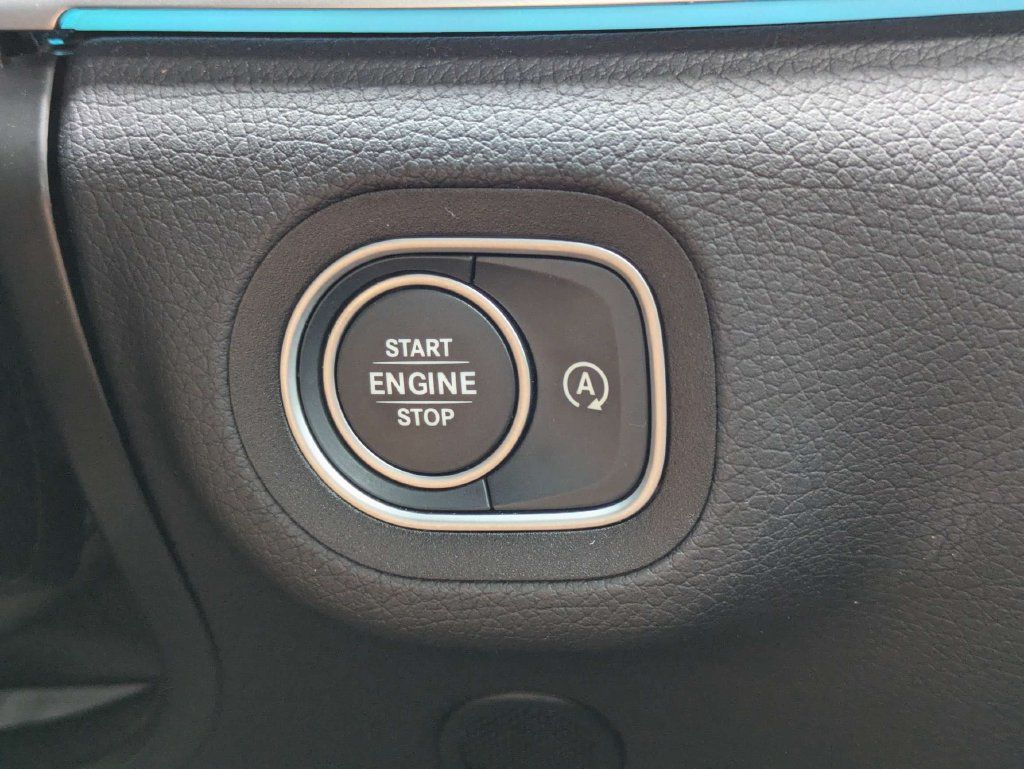 Used 2023 Mercedes-Benz GLE 350 4MATIC image 30