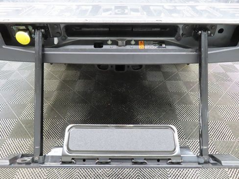 Used 2024 Ford F250 Lariat w/ Lariat Ultimate Package image 44