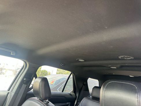 Used 2019 Ford Explorer Sport AWD/4WD image 9
