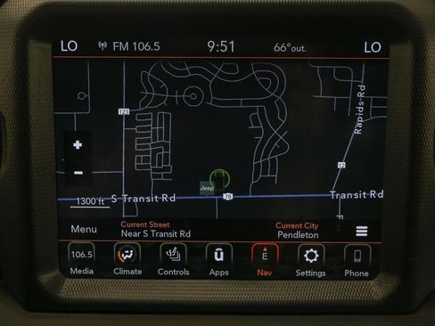 Used 2020 Jeep Wrangler Unlimited Sahara AWD/4WD image 27
