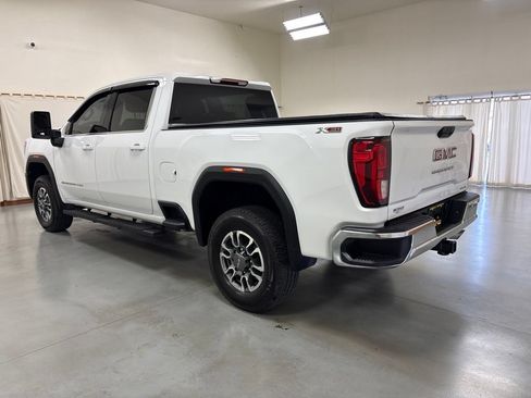 Used 2025 GMC Sierra 2500 SLE w/ SLE Value Package; AWD/4WD image 6