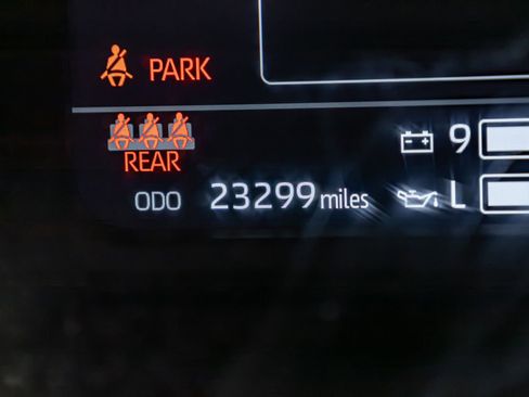 Used 2024 Toyota Tundra Platinum image 18