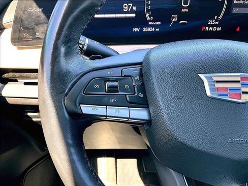 Used 2024 Cadillac XT4 Luxury w/ Cold Weather Package image 20