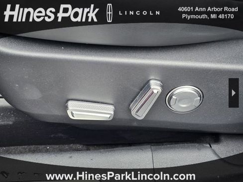 Certified 2024 Lincoln Nautilus Reserve w/ Equipment Group 202A image 14