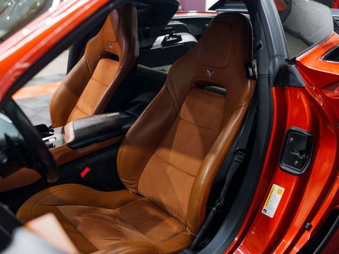Used 2016 Chevrolet Corvette Z06 w/ 2LZ Preferred Equipment Group RWD image 31