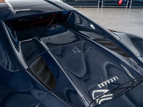 Used 2017 Ferrari 488 Spider image 23