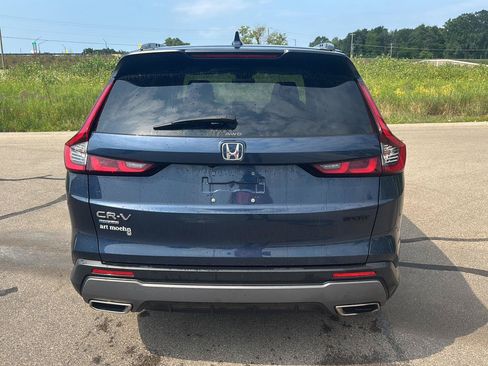 Used 2024 Honda CR-V Sport image 5