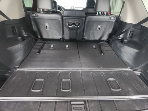 Used 2025 Honda Pilot Touring image 33