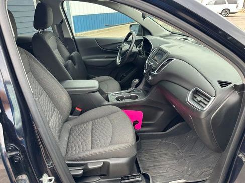 Used 2021 Chevrolet Equinox LT image 26