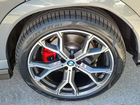 Used 2024 BMW X6 xDrive40i w/ Executive Package AWD/4WD image 6