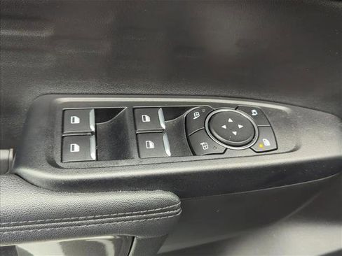 Used 2025 Ford Ranger XLT w/ Equipment Group 301A High AWD/4WD image 8