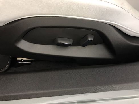 Used 2024 Chevrolet Corvette 1LT image 12