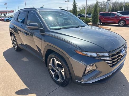 Used 2022 Hyundai Tucson SEL w/ Convenience Package FWD image 7